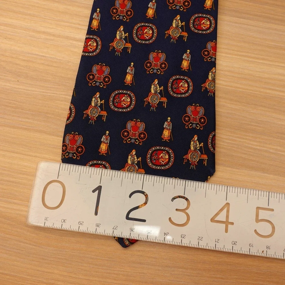 Salvatore Ferragamo Tie Mens Navy Blue Silk Twill Novelty Italian Luxury $240